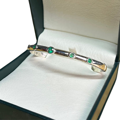 Brazalete Con Esmeraldas